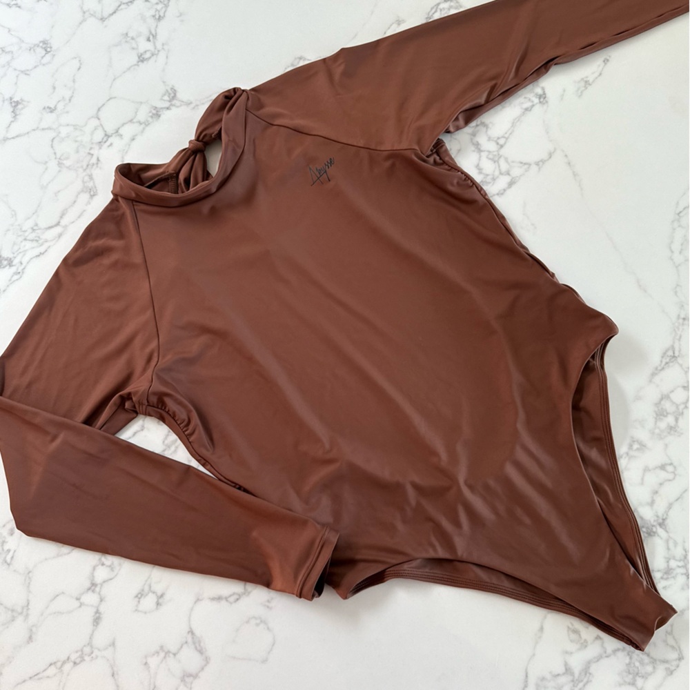 Abysse Billie Long Sleeve Surf One Piece - Reef Brown - Size Medium - Picture 2 of 5